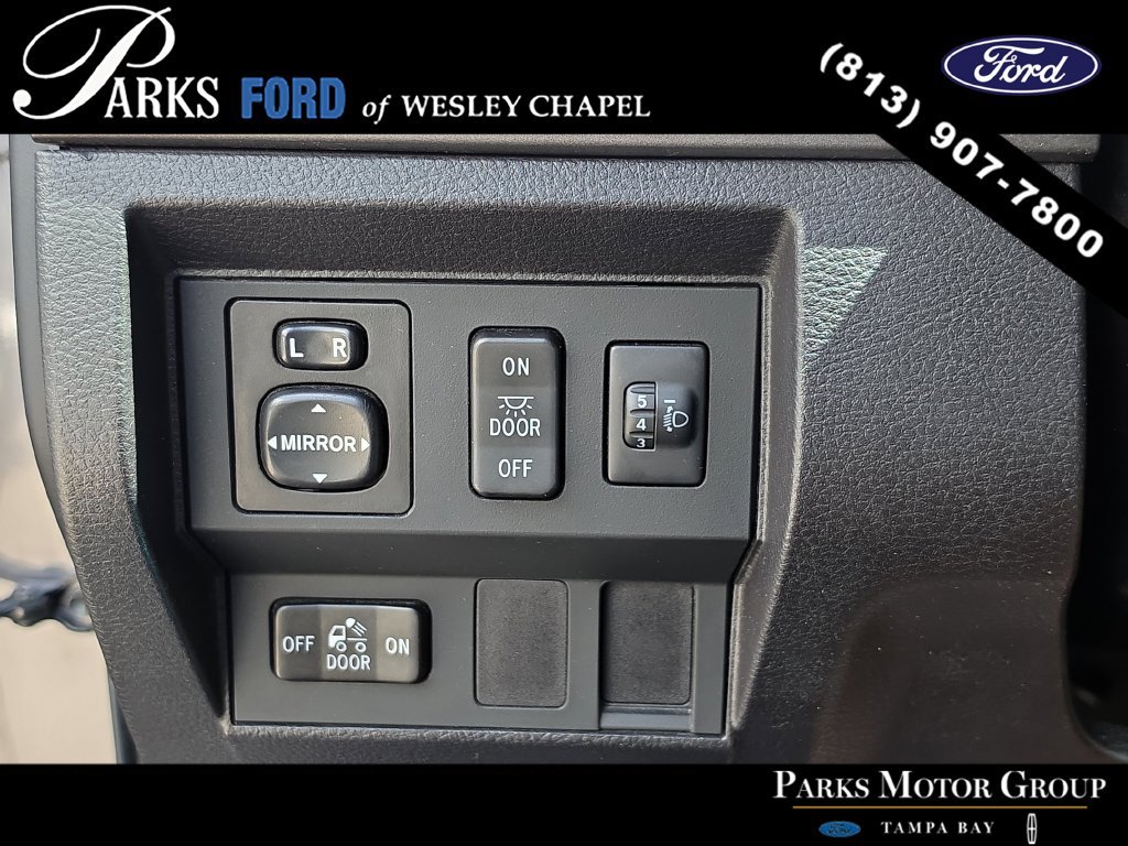 Used 2014 Toyota Tundra SR5 w/ SR5 Upgrade Package RWD image 26