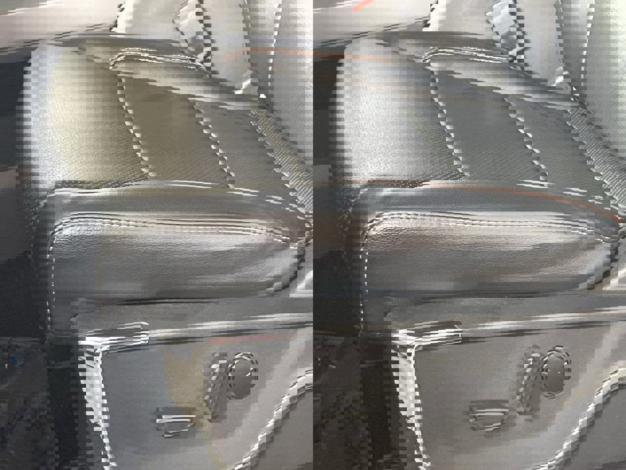 Used 2022 Ford F150 Lariat w/ Max Trailer Tow Package image 17