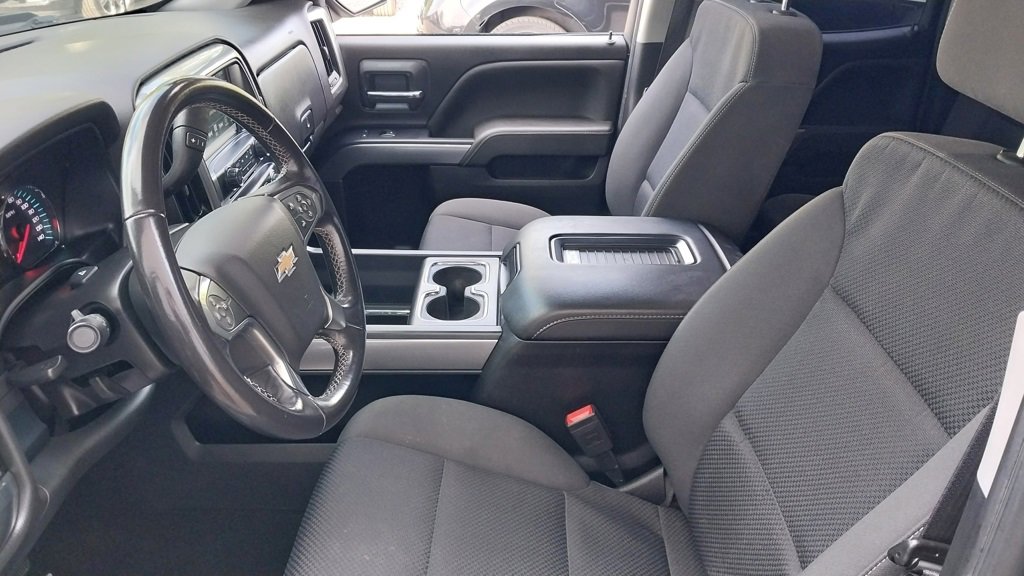 Used 2018 Chevrolet Silverado 1500 LT w/ All Star Edition image 15