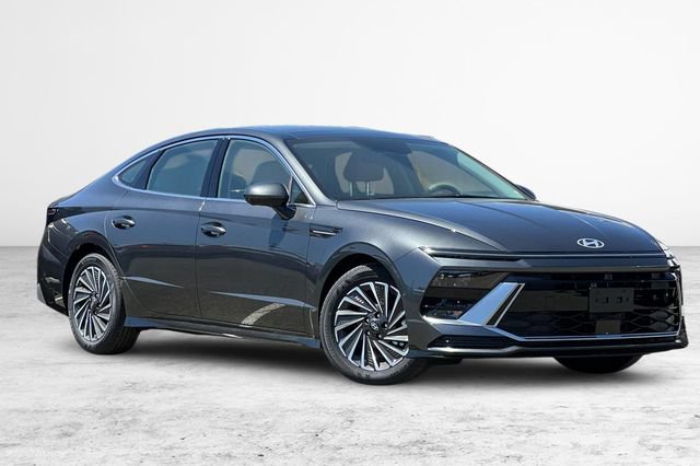 New 2026 Hyundai Sonata Limited FWD image 1