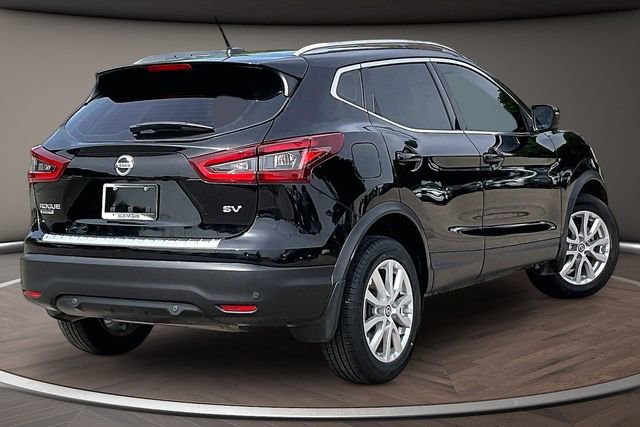Certified 2021 Nissan Rogue Sport SV w/ Technology Package FWD image 2