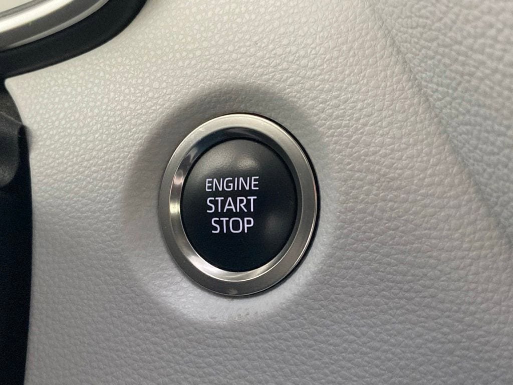 Certified 2025 Toyota Corolla XSE FWD image 15