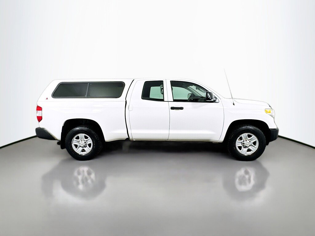 Used 2015 Toyota Tundra SR image 6