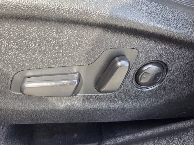 Used 2016 Kia Sorento FWD w/ LX Convenience Package image 19