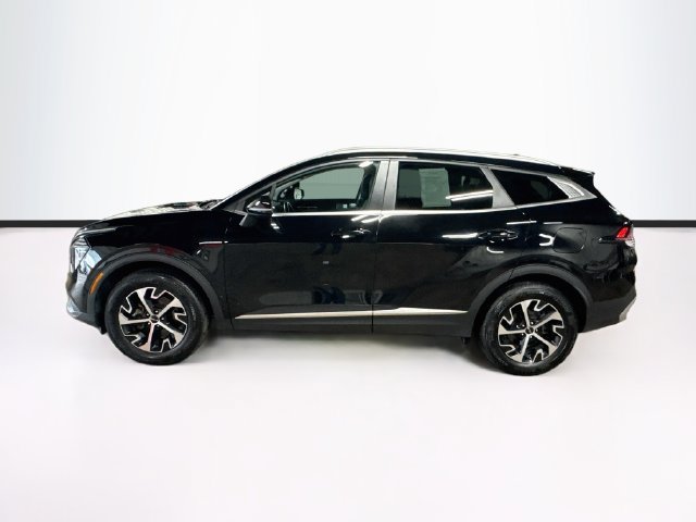 Certified 2025 Kia Sportage EX AWD/4WD image 4