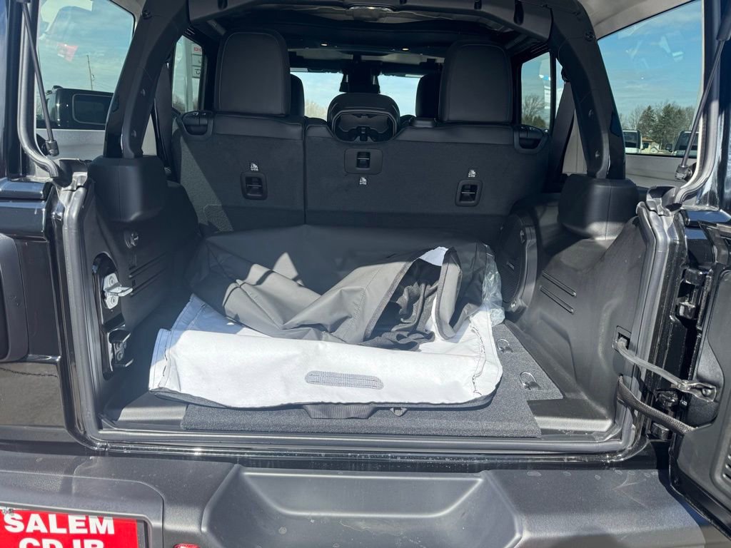 New 2026 Jeep Wrangler Unlimited Rubicon image 11