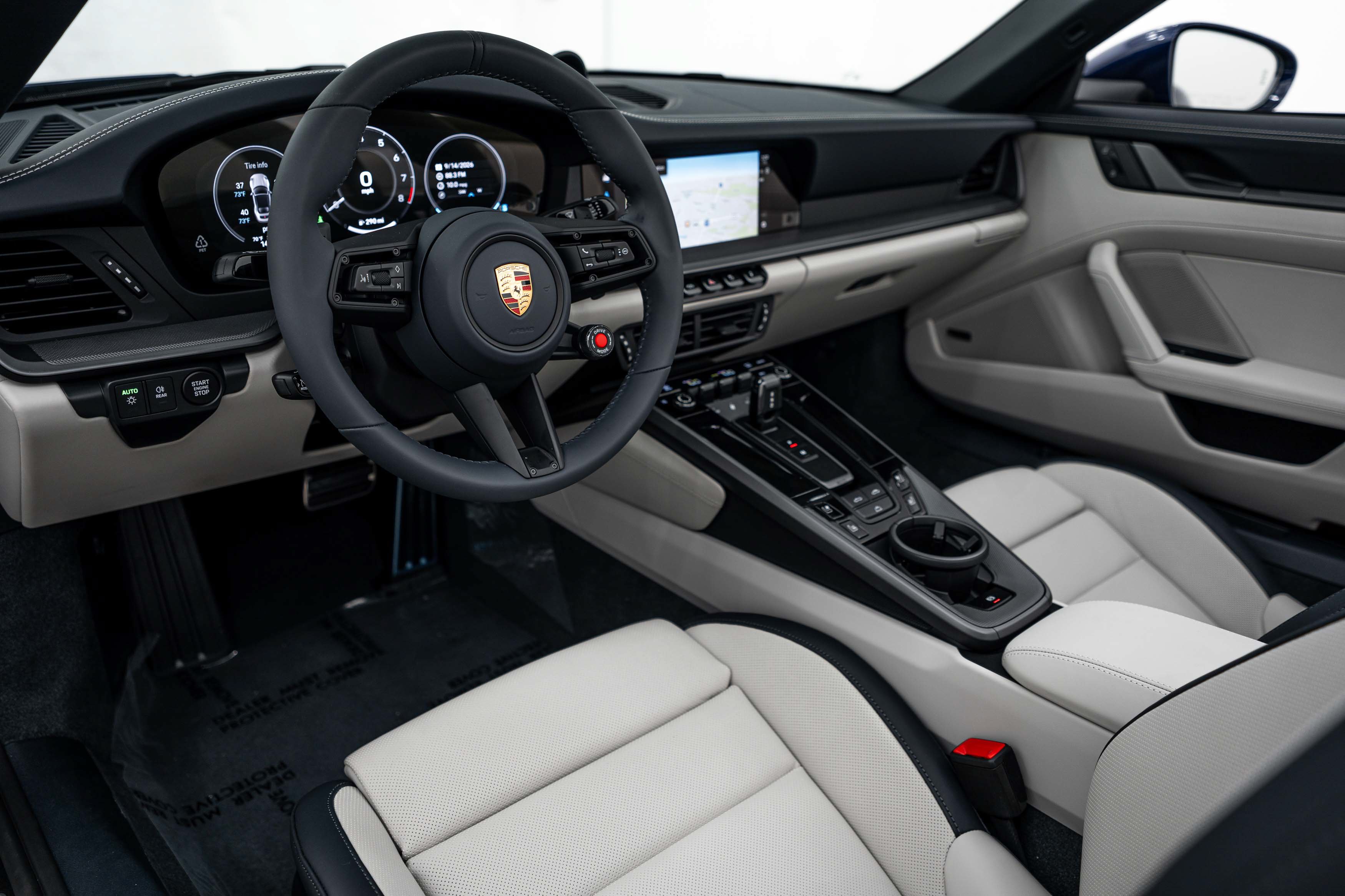 New 2026 Porsche 911 Carrera RWD image 4