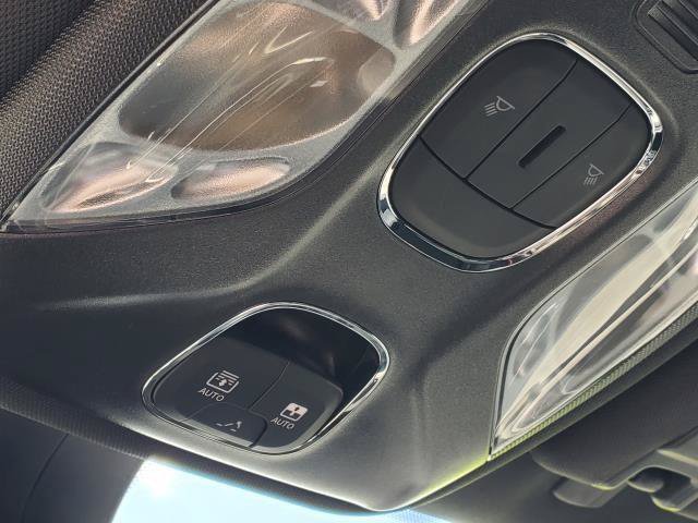 Used 2023 Jeep Compass Latitude w/ Sun and Sound Group AWD/4WD image 20