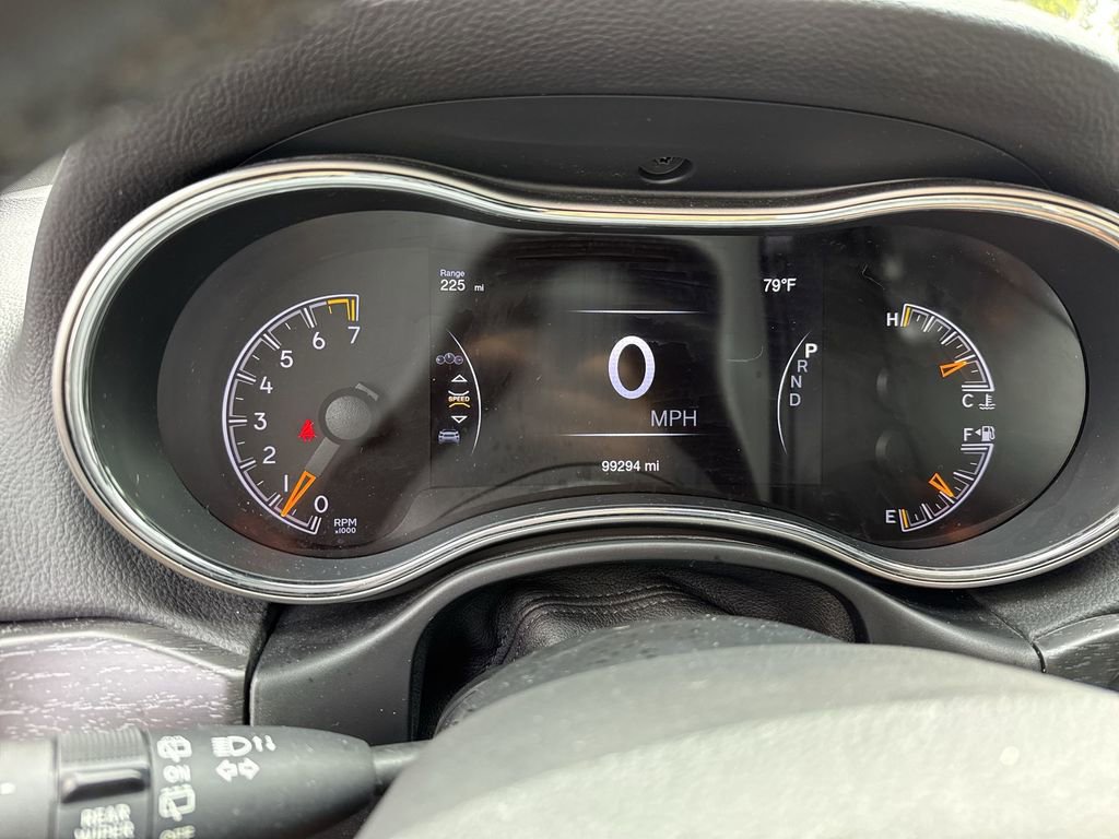 Used 2018 Jeep Grand Cherokee Altitude RWD image 49