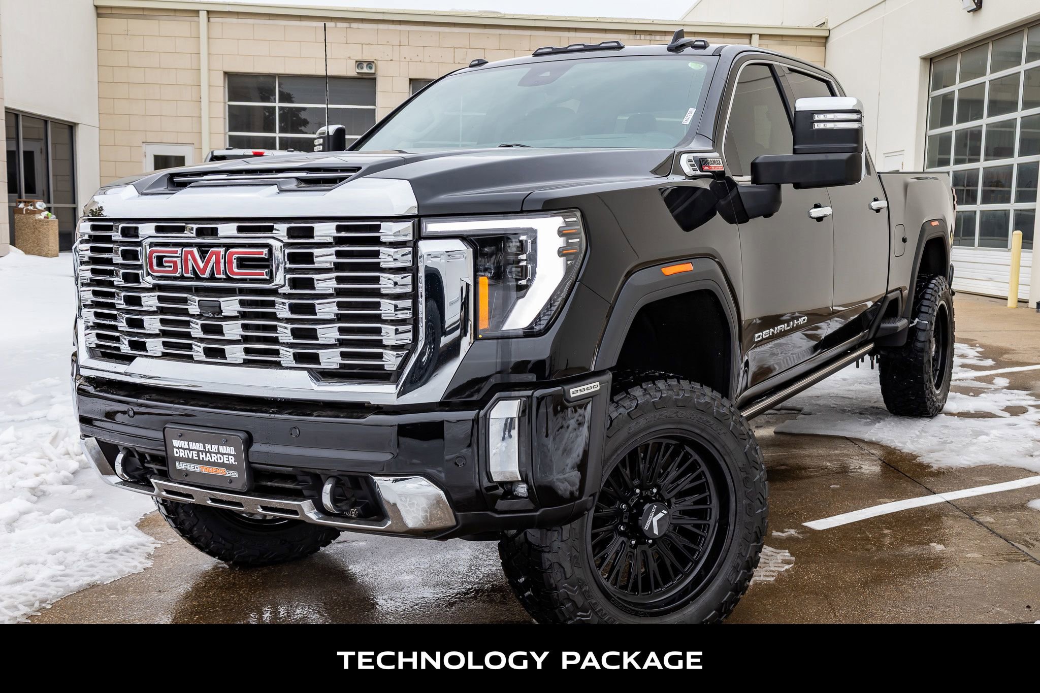 Used 2024 GMC Sierra 2500 Denali w/ Technology Package image 5