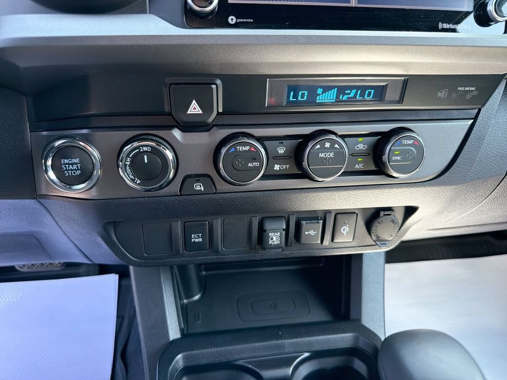 Used 2021 Toyota Tacoma TRD Off-Road AWD/4WD image 25