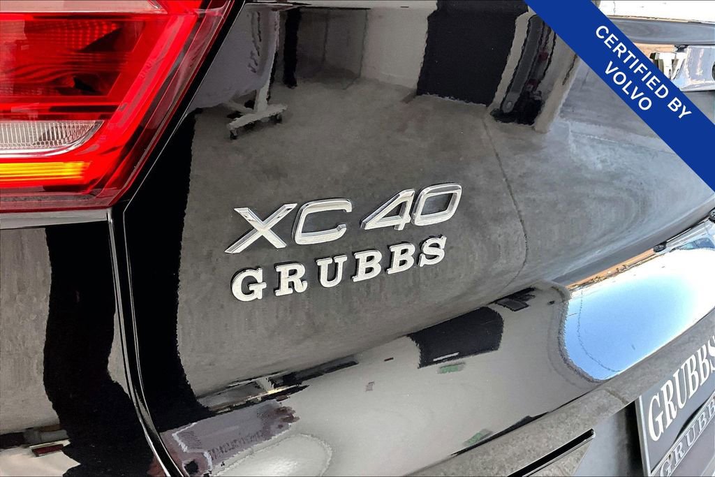Used 2023 Volvo XC40 B5 Plus w/ Protection Package Premier image 42
