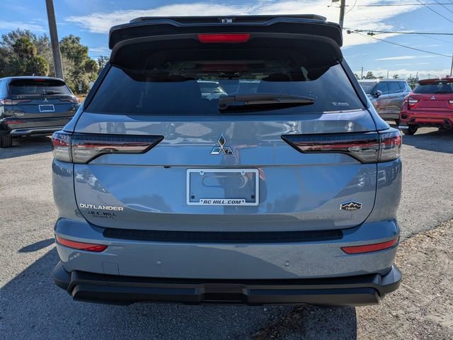 New 2026 Mitsubishi Outlander Trail Edition image 5