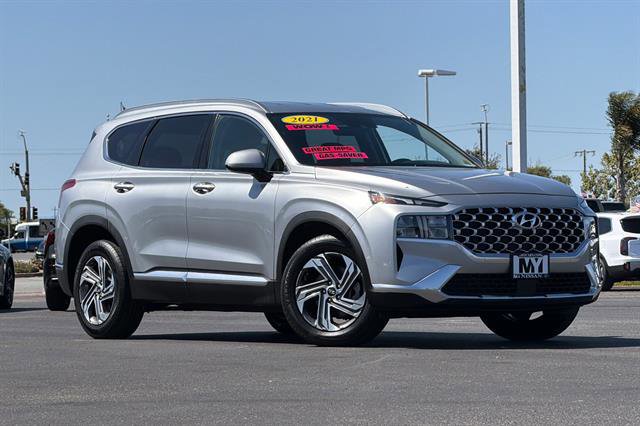 Used 2021 Hyundai Santa Fe SEL image 2