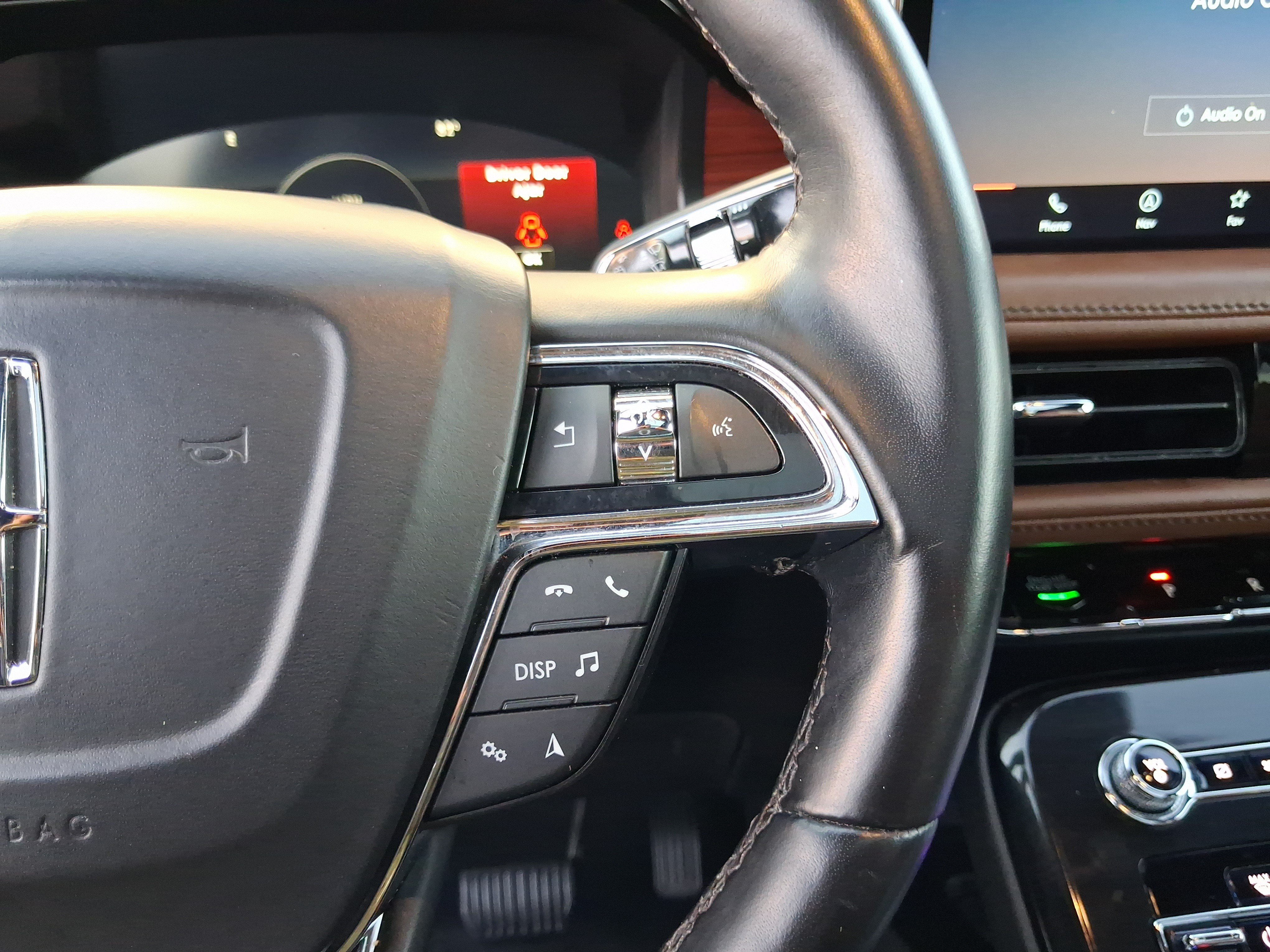Certified 2022 Lincoln Nautilus Reserve FWD image 19