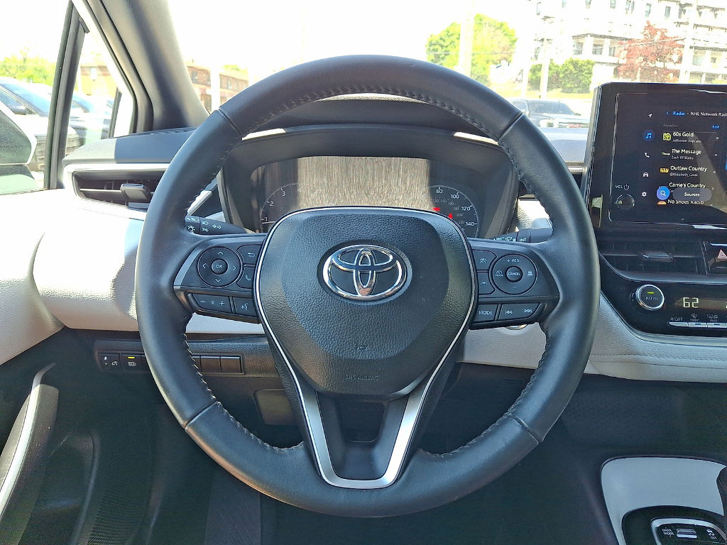 Used 2024 Toyota Corolla SE FWD image 8