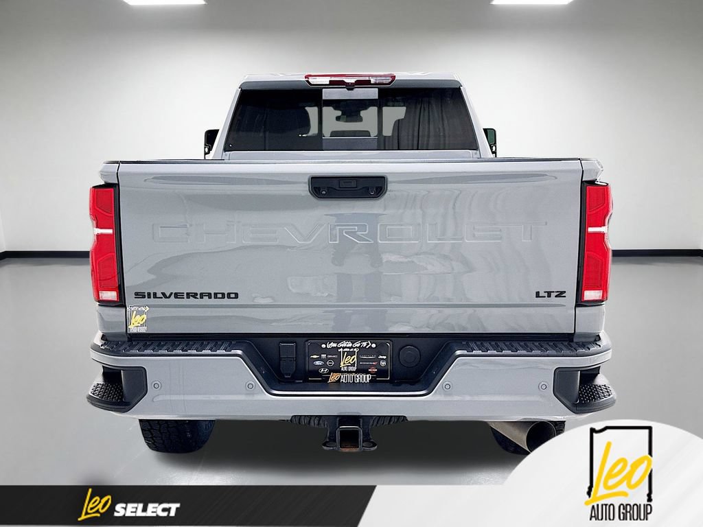 Used 2024 Chevrolet Silverado 3500 LTZ w/ LTZ Plus Package AWD/4WD image 10