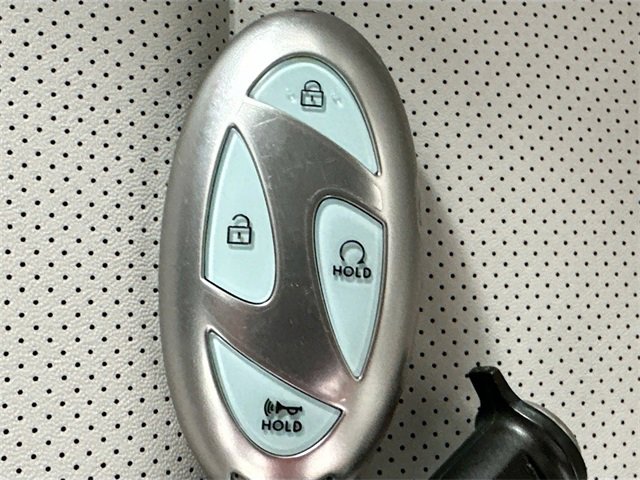 Used 2023 Hyundai Ioniq 6 SEL image 17