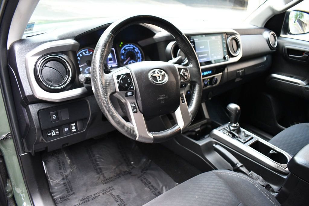 Used 2021 Toyota Tacoma SR5 w/ Trail Edition image 38