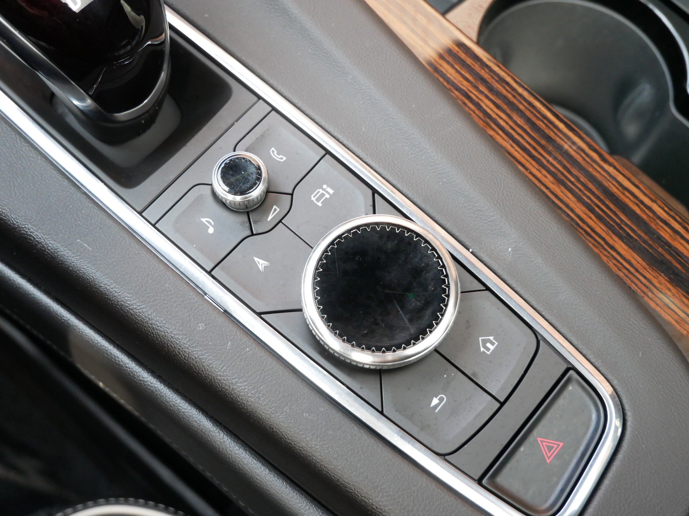 Certified 2023 Cadillac Escalade ESV Premium Luxury w/ LPO, Floor Liner Package image 21