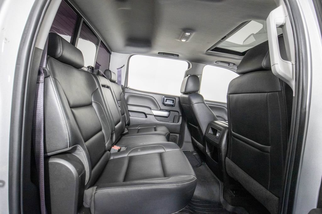 Used 2017 Chevrolet Silverado 1500 LTZ Z71 w/ Redline Edition image 10