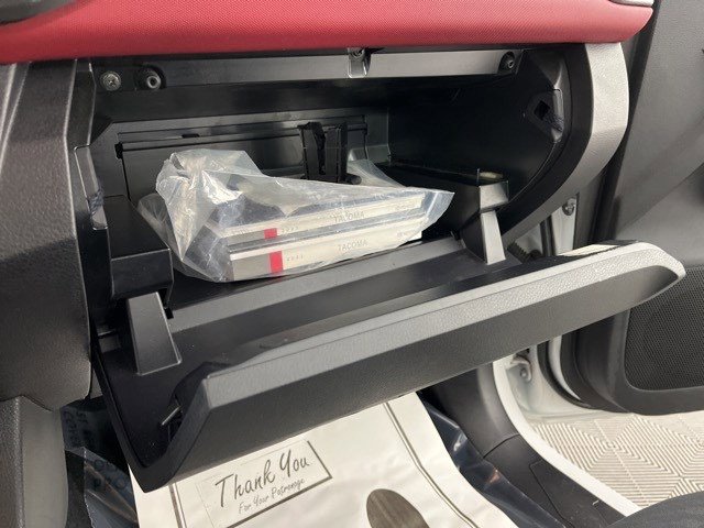Used 2023 Toyota Tacoma SR5 RWD image 32
