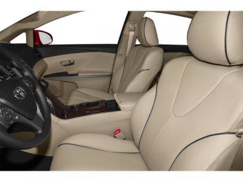 Used 2015 Toyota Venza LE image 9