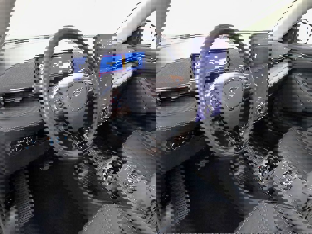 Used 2023 Ford Mustang Mach-E Premium image 27