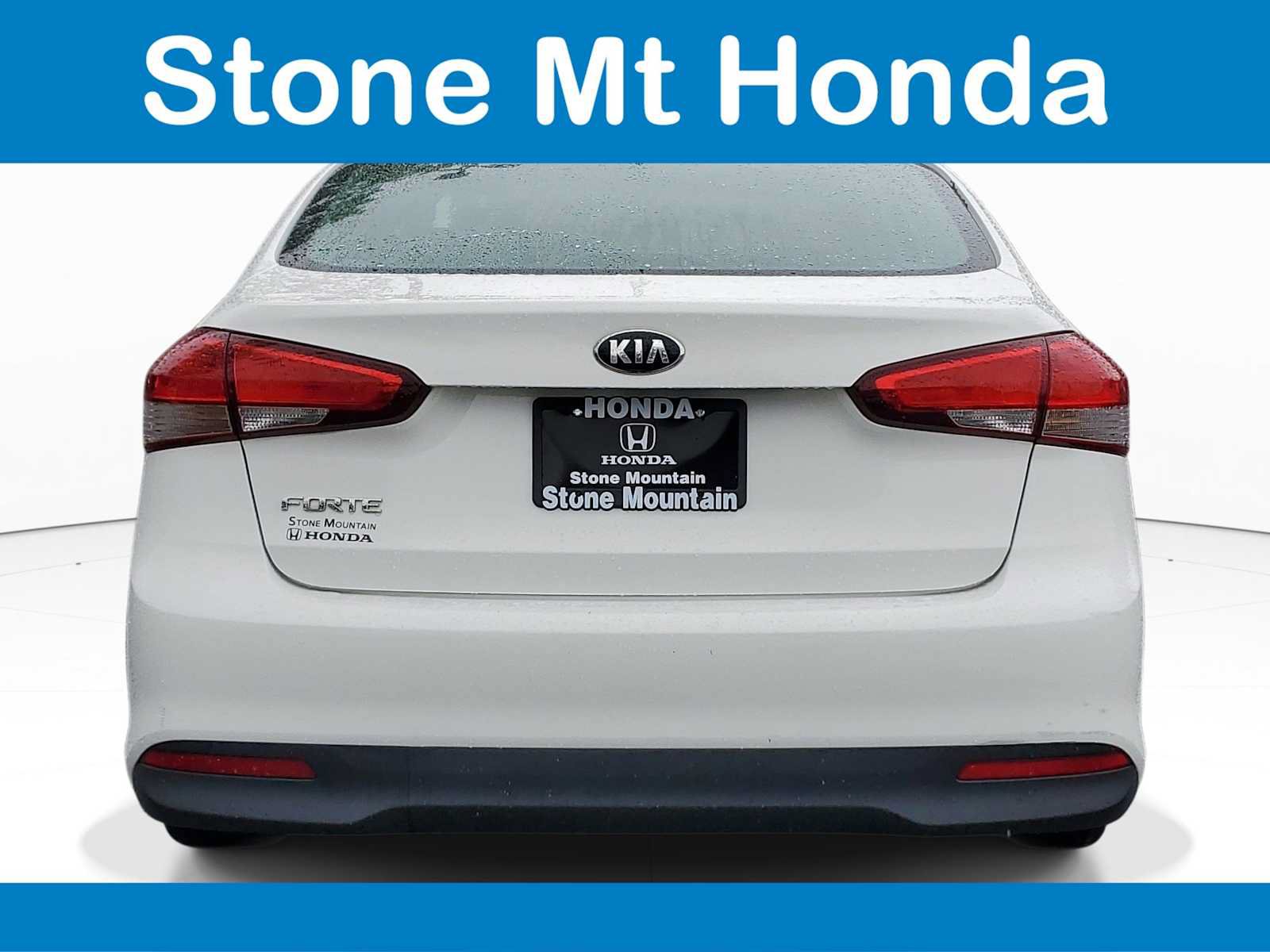 Used 2017 Kia Forte LX FWD image 5