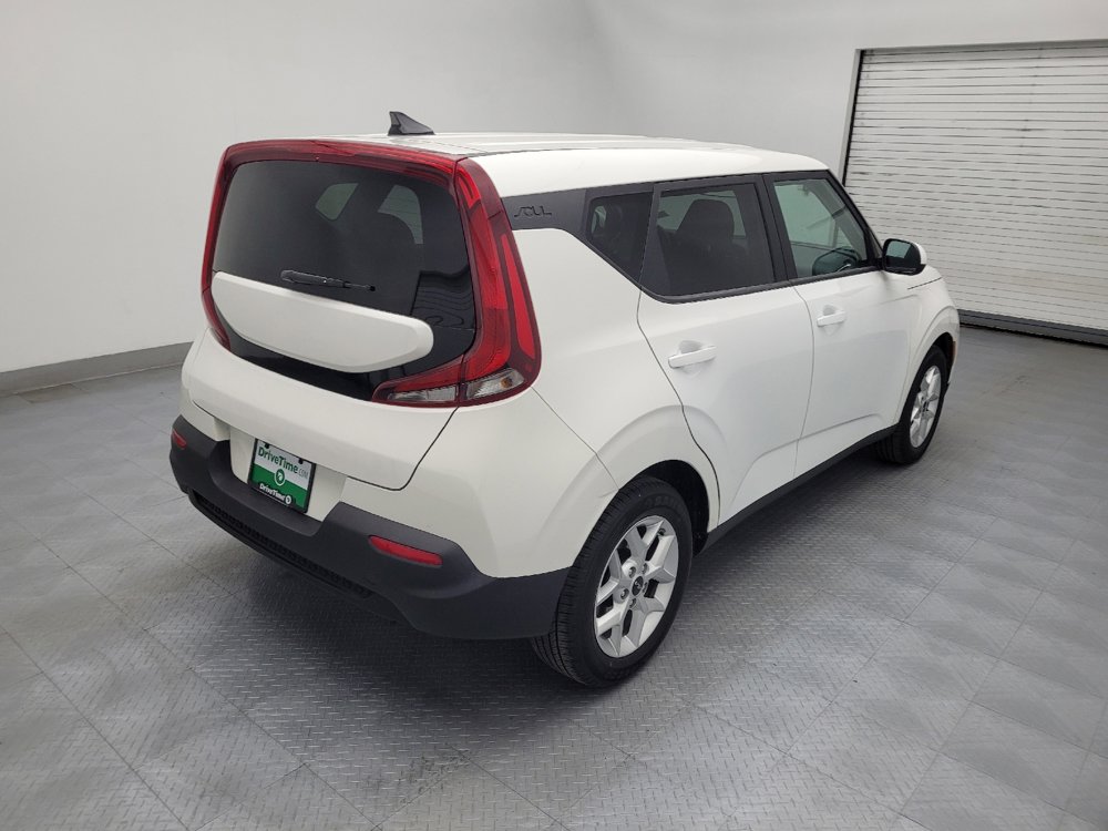 Used 2022 Kia Soul LX w/ Technology Package image 9