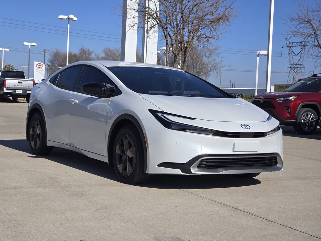 New 2026 Toyota Prius Plug-In Hybrid image 2