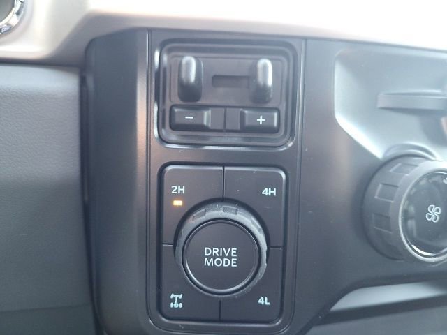 New 2026 Ford F350 XLT image 21