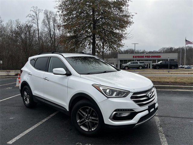 Used 2017 Hyundai Santa Fe Sport image 2