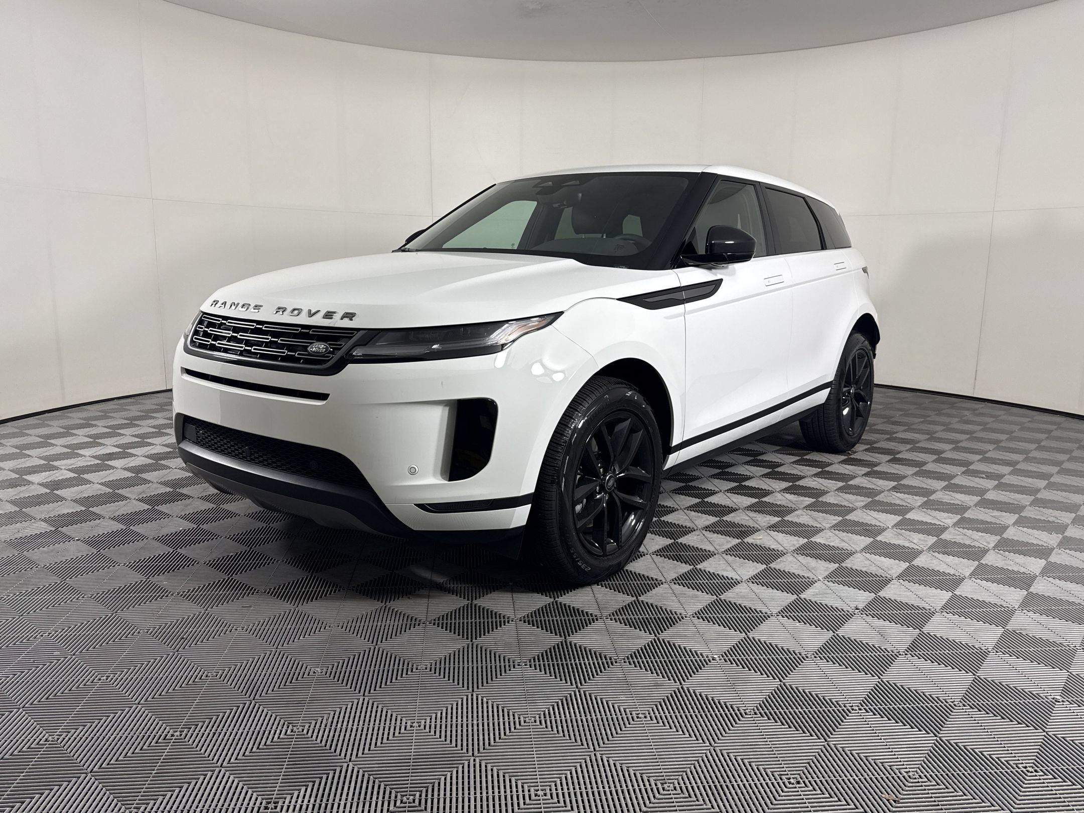 Used 2024 Land Rover Range Rover Evoque S
