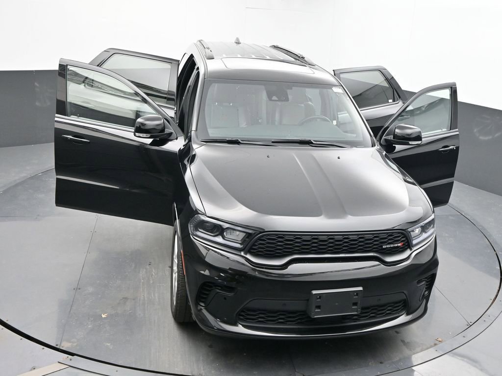 Used 2025 Dodge Durango GT image 54