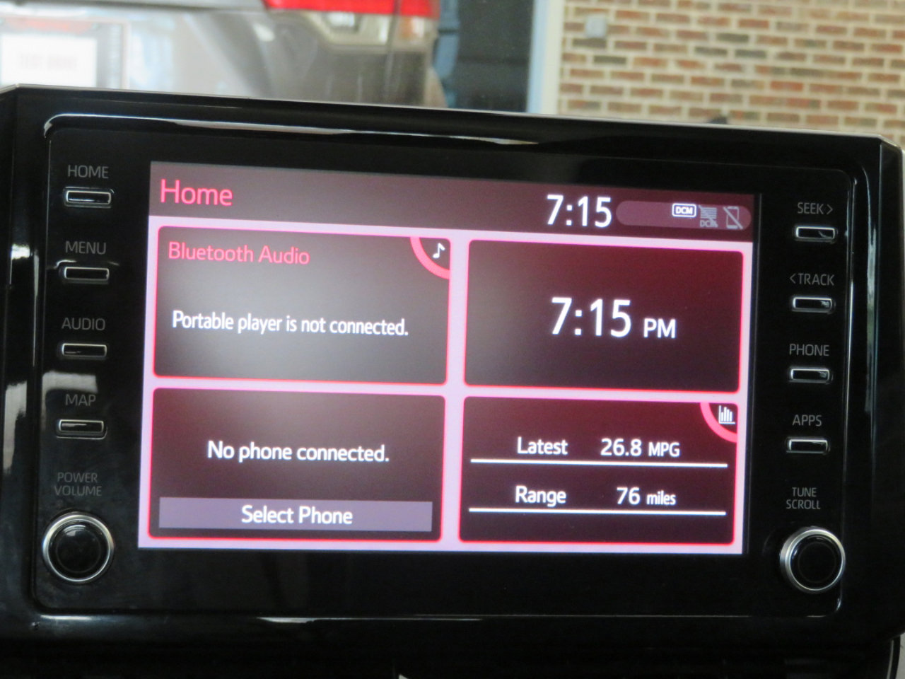 Used 2020 Toyota Corolla LE image 37