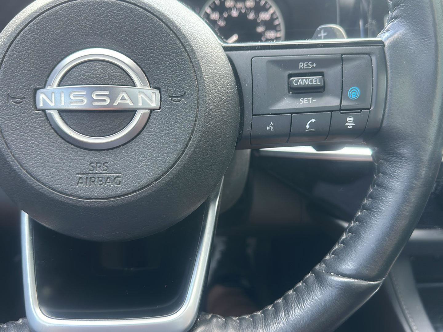 Used 2022 Nissan Pathfinder SL w/ SL Premium Package AWD/4WD image 22