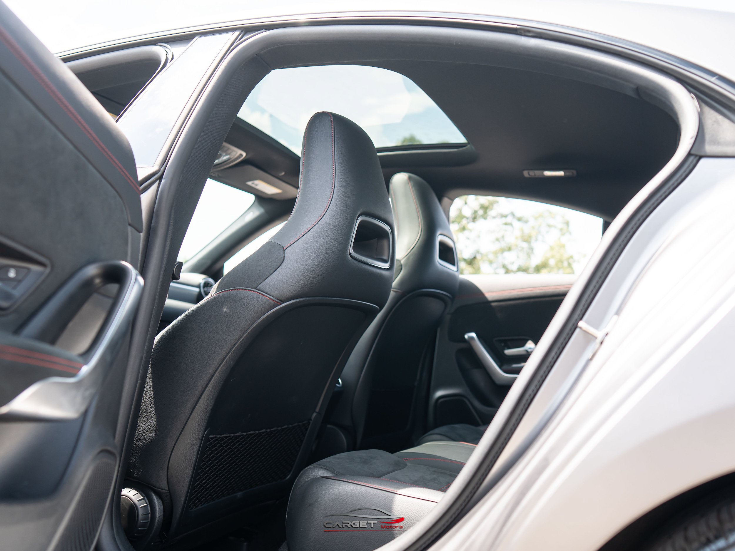Used 2022 Mercedes-Benz CLA 250 4MATIC image 21