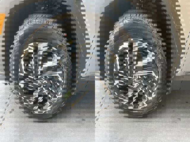 New 2026 Hyundai Tucson Limited AWD/4WD image 38