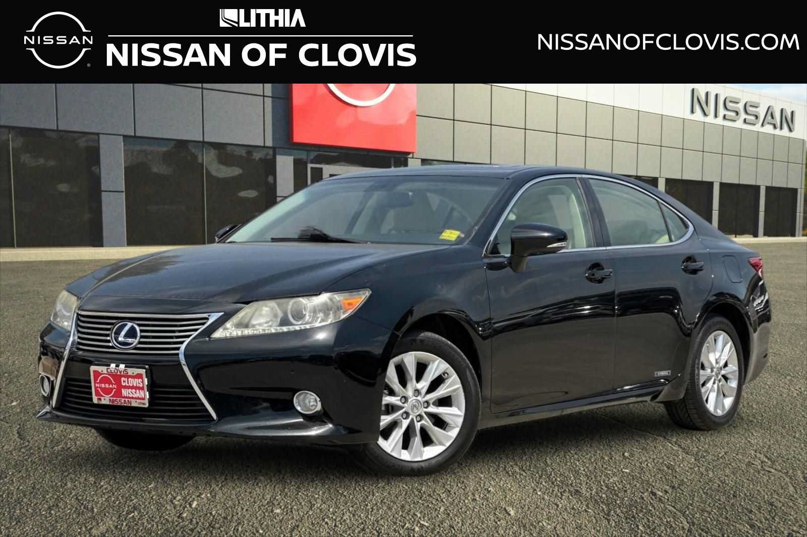 Used 2013 Lexus ES 300h w/ Premium Pkg