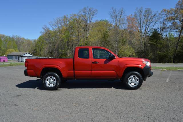 Used 2017 Toyota Tacoma 4x4 Access Cab image 55