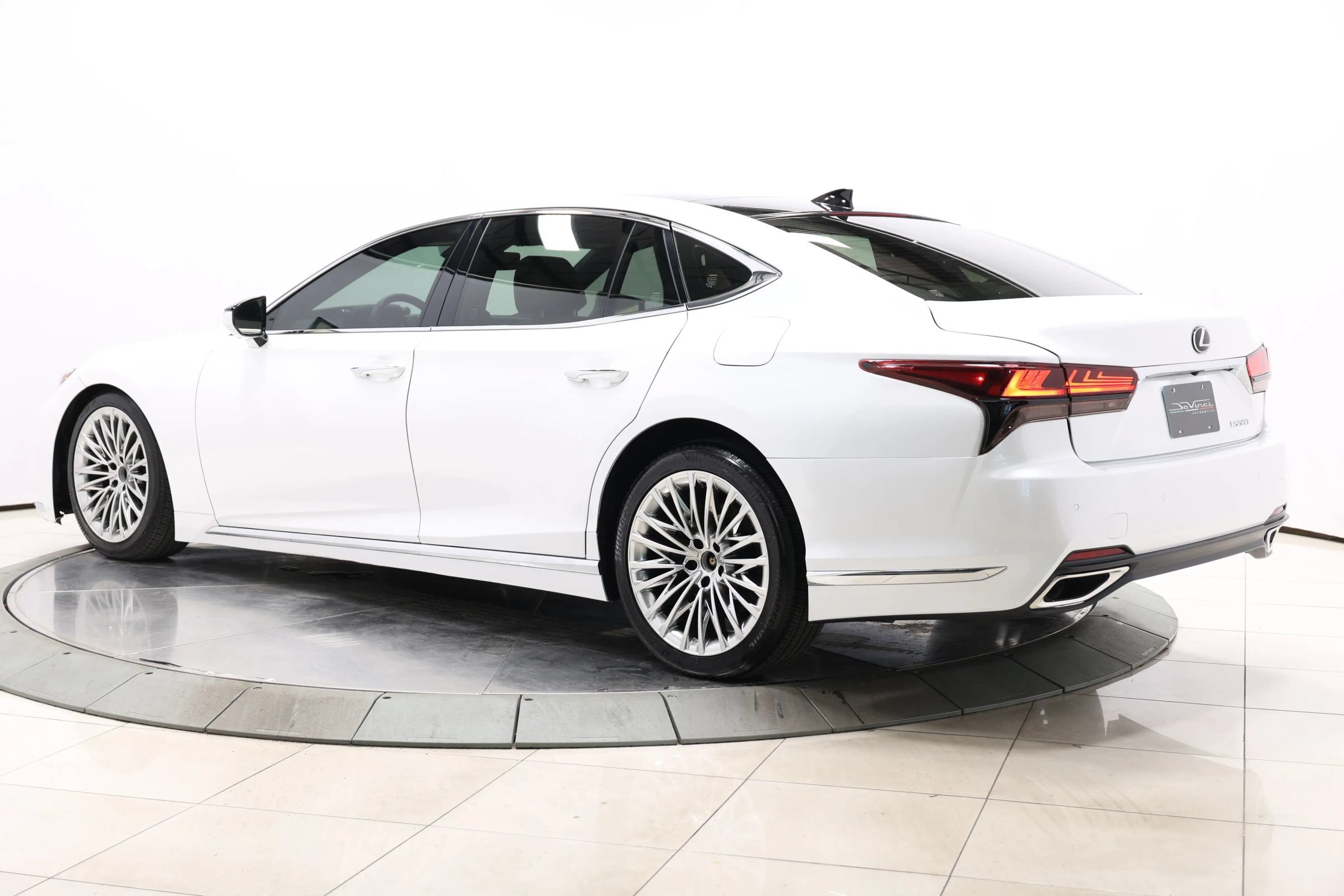 Used 2024 Lexus LS 500 w/ Interior Upgrade Package RWD image 65