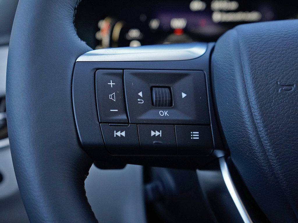 New 2026 INFINITI QX60 Luxe w/ Cargo Package image 15