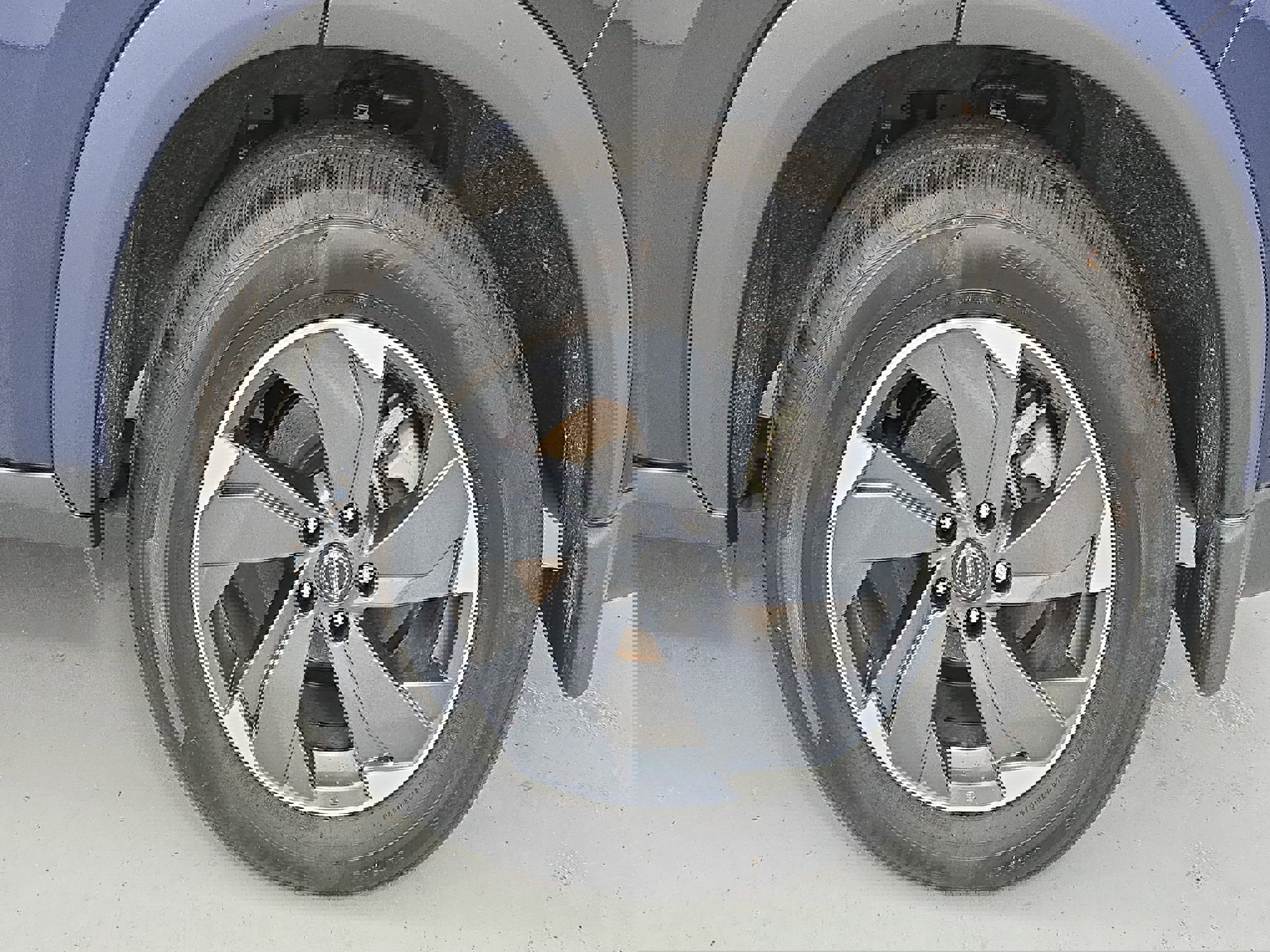 Certified 2025 Nissan Rogue SV image 32