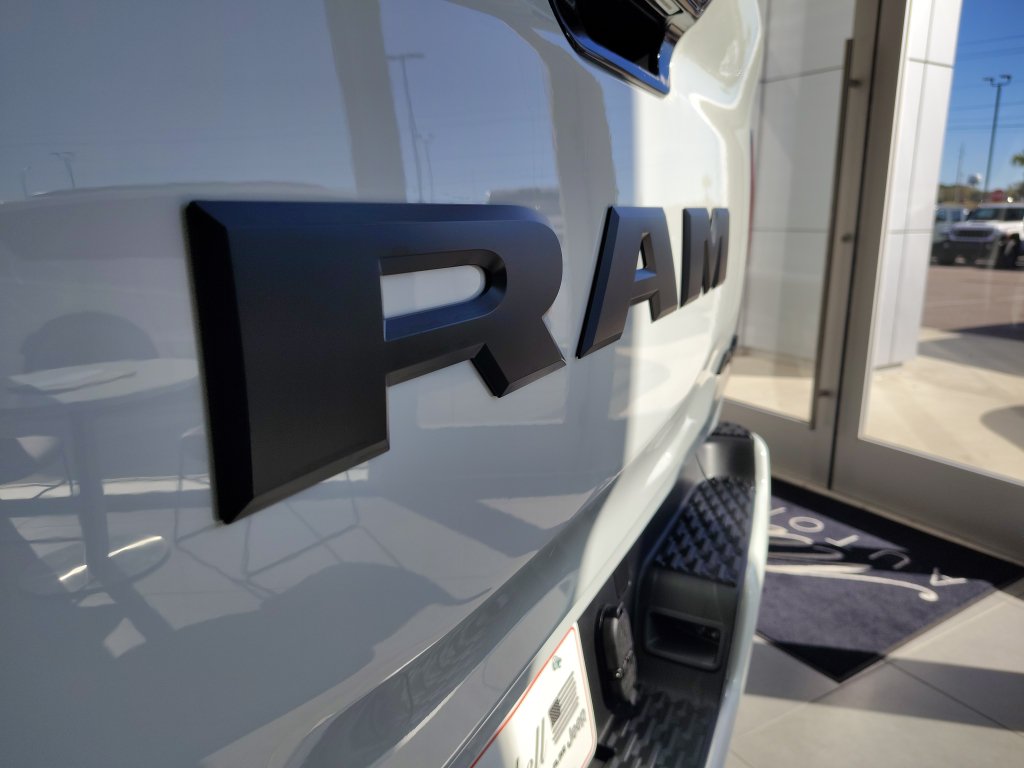 New 2026 RAM 1500 Big Horn AWD/4WD image 14