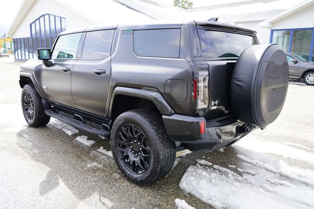 Used 2024 GMC Hummer EV 3X w/ LPO, Illumination Package image 5