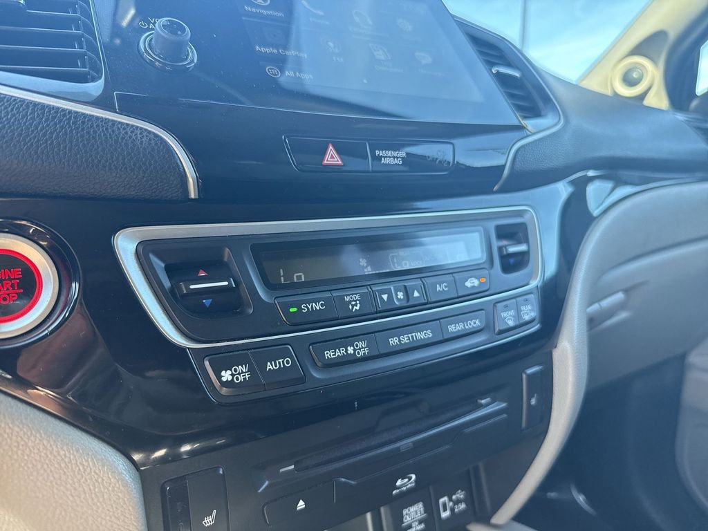 Used 2019 Honda Pilot Touring image 18