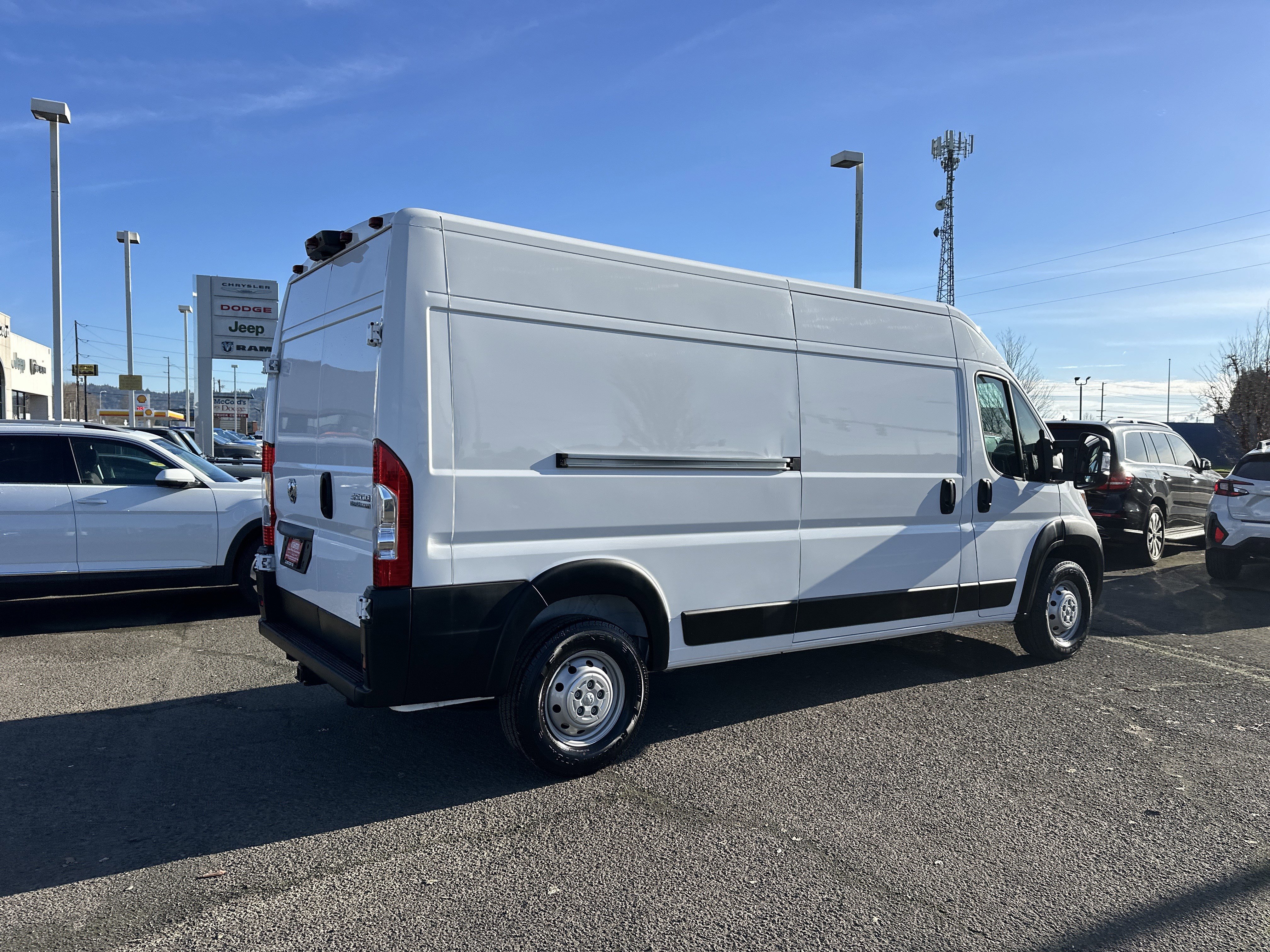 Used 2023 RAM ProMaster 3500 w/ Convenience Group image 5