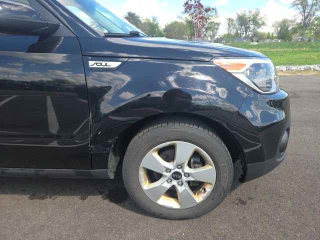 Used 2018 Kia Soul FWD image 4
