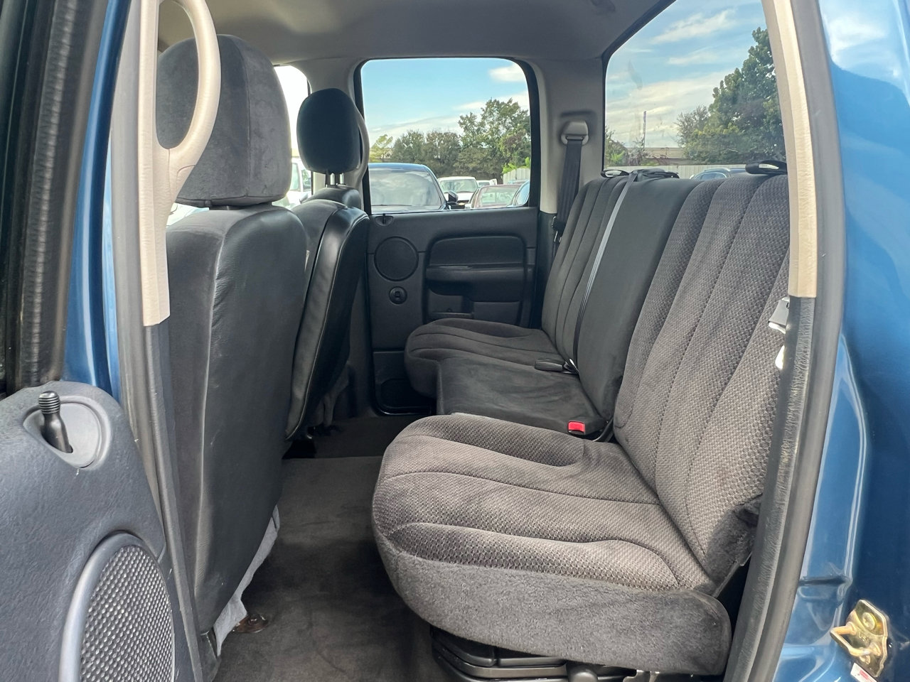 Used 2003 Dodge Ram 2500 Truck SLT image 23